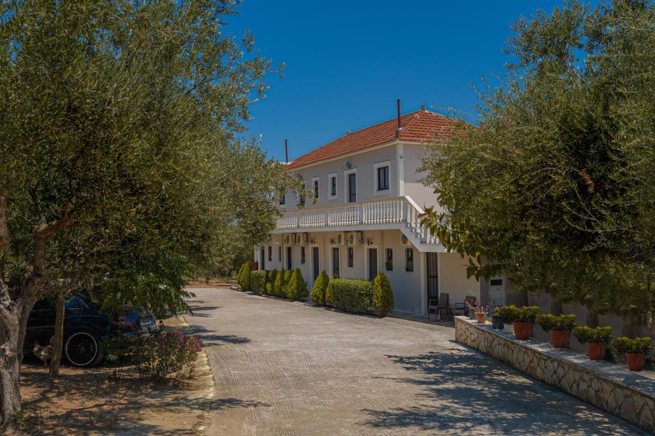 Villa Kapnisi Vasilikí Eksteriør billede